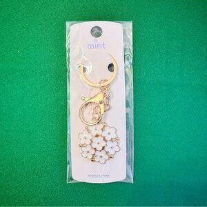 NWT Mint Gold and White Floral Key Holder or Bag Charm
